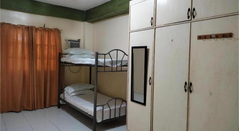 Hotel OYO 800 Ddd Habitat Dormtel Bacolod Exterior foto