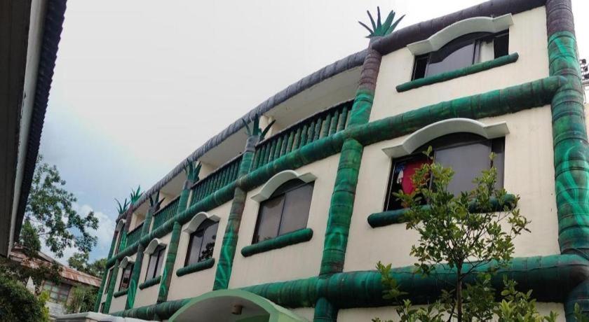 Hotel OYO 800 Ddd Habitat Dormtel Bacolod Exterior foto