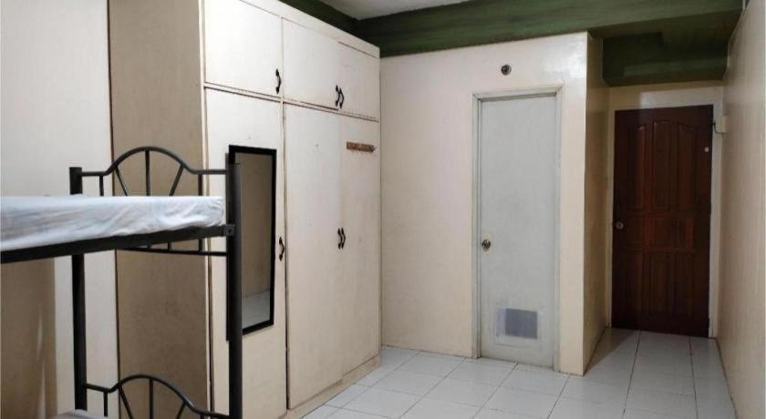 Hotel OYO 800 Ddd Habitat Dormtel Bacolod Exterior foto